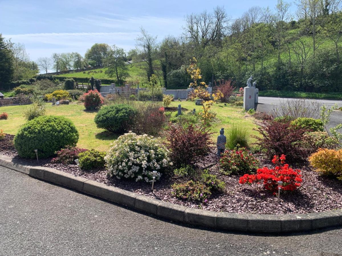 Roadside House Hotel Ballynahinch Exterior photo