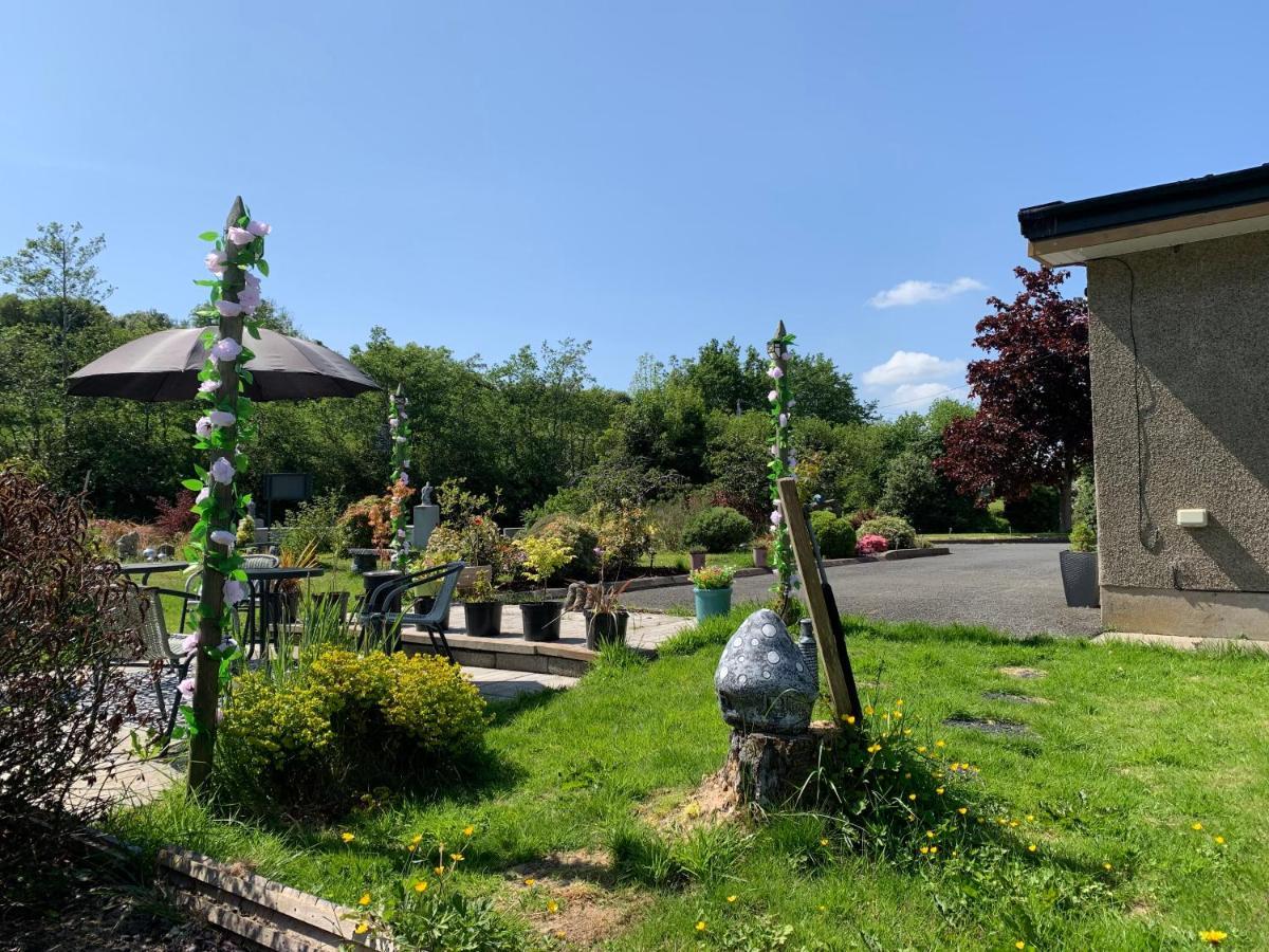Roadside House Hotel Ballynahinch Exterior photo